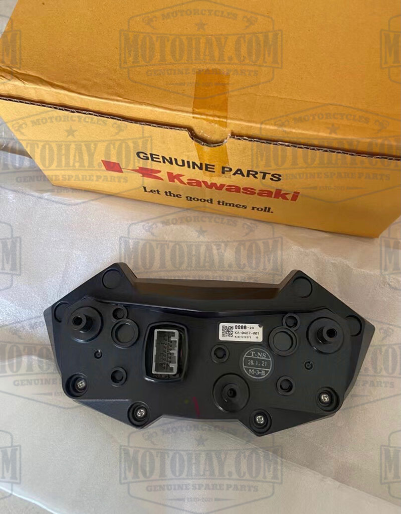 dong-ho-z800-abs-chinh-hang