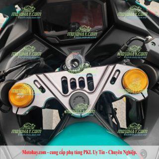 Chảng ba trên RCR CNC bạc Zx4r-Zx4rr